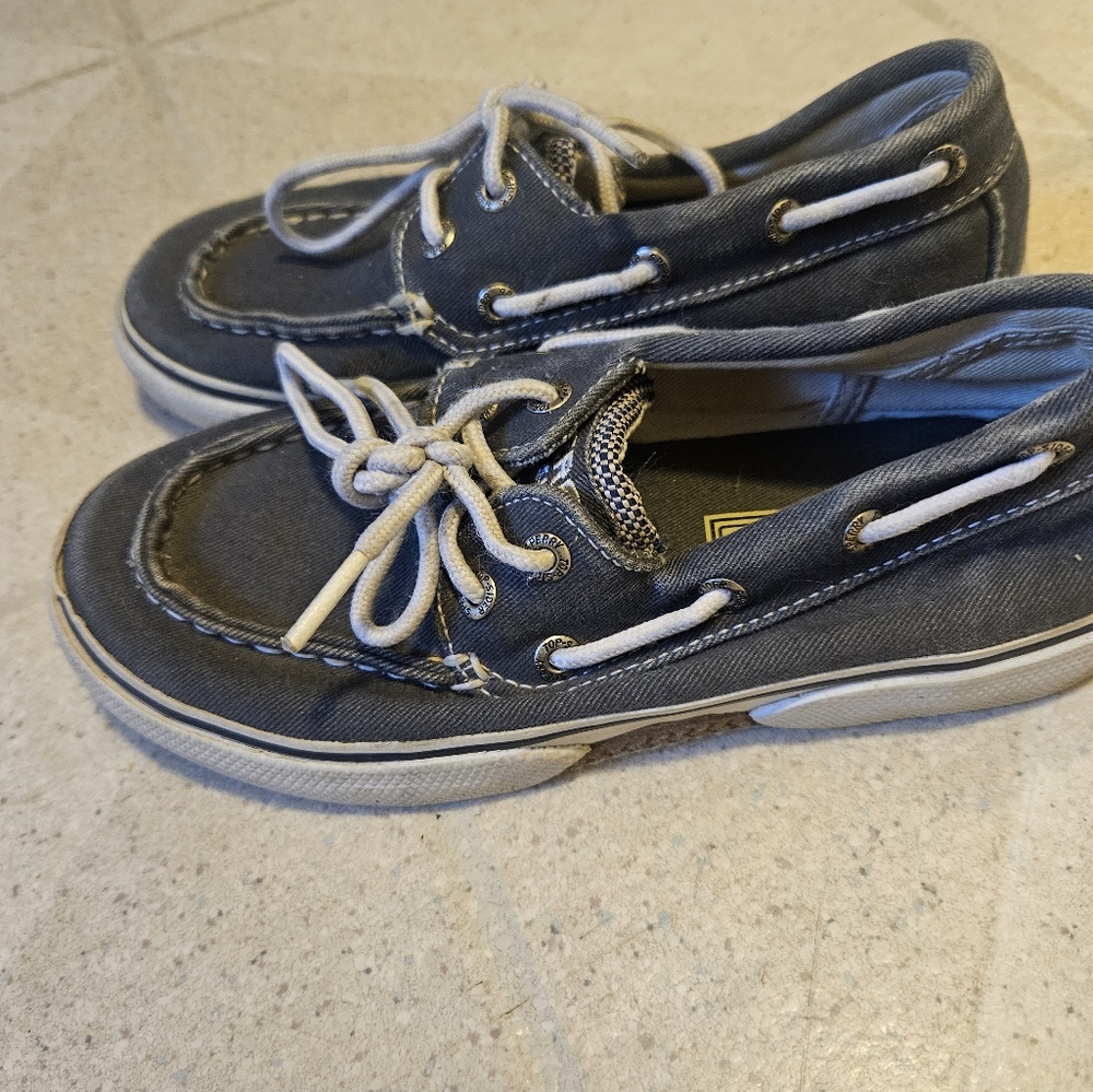 Boat Shoes - Picture 2 of 3